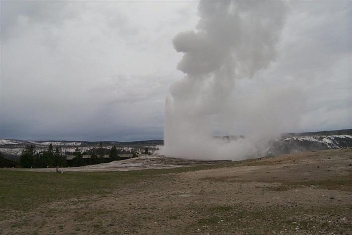 Old Faithful going off