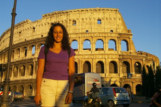 Rachel in front of the Colloseo, as they say in Italian.