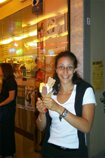 Gelato!  The best Gelato place in Italy we found was in Florence.  Here Rachel models the goods on our last night in Florence.  I look forward to our return.