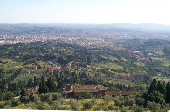 Again looking down on Florence.  Now when we went here I was hoping to get the famous shot of the Florence skyline with the Duomo standing tall over all the surrounding dwellings.  Unfortunately though that shot was taken from a hill directly to the south of Florence, and much closer to Fiesole...