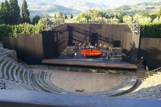 Now it turns out that we happened to be in Florence and the Tuscany region of Italy at the perfect time as there was an initiative to promote the Regione Toscana (Tuscany region) with Archaeology Night.  In Fiesole, this meant an outdoor concerto of Mozart and other classical music performed by a quintet.  Here you see the dancers for the next night's performance practicing.