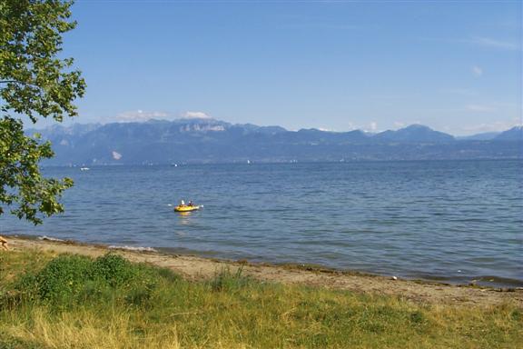 Lac Léman as those in Lausanne call it, Lake Geneva to the rest of the world.