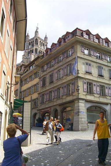 Looking up Escaliers du Marché to the left and the Cathédrale behind.