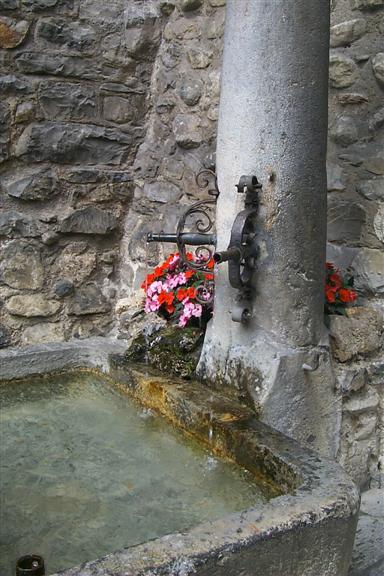 A nice fountain in the courtyard.