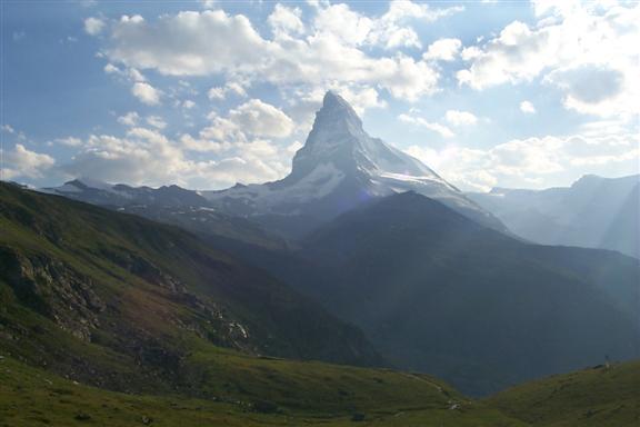 The story was quite tragic though as on the descent one of the climbers slipped and knocked over another climber.  The two went sliding down the mountain and, as they were tethered to two other climbers, pulled two other climbers off the mountain with them and fell to their deaths.