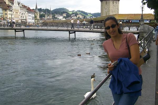 Rachel, this time a little closer to the Kapellbrücke as well as another foot-bridge.