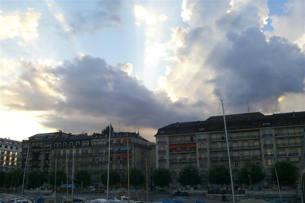 The sun had these great rays that beam between the clouds and were visible across the whole sky.