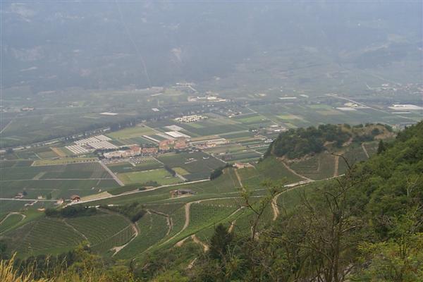 The view into the valley below.